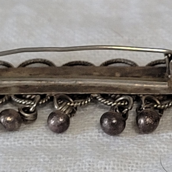 Vintate Silver Brooch - Timeless - Picture 12 of 12